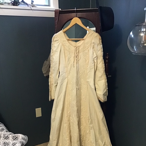 Gunne Sax Dresses & Skirts - Gunne Sax cream hippy boho wedding dress rare